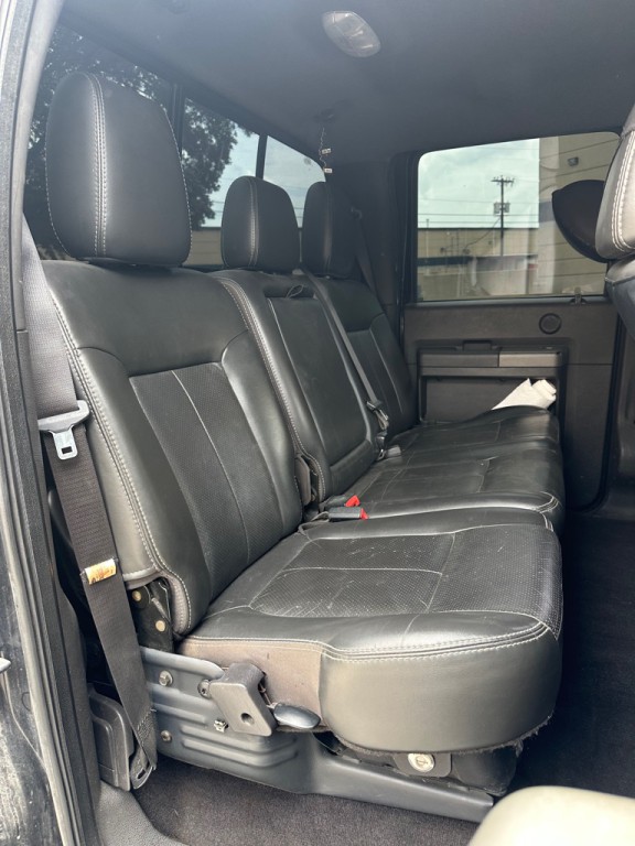 2011 Ford F-250 Image 29