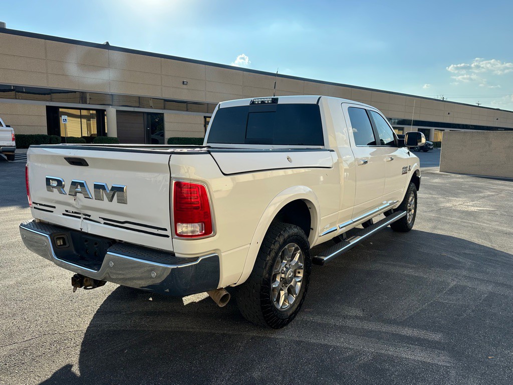 2017 RAM 2500 Image 6