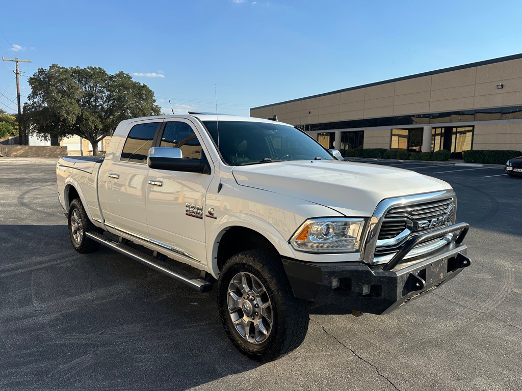 2017 RAM 2500 Image 8