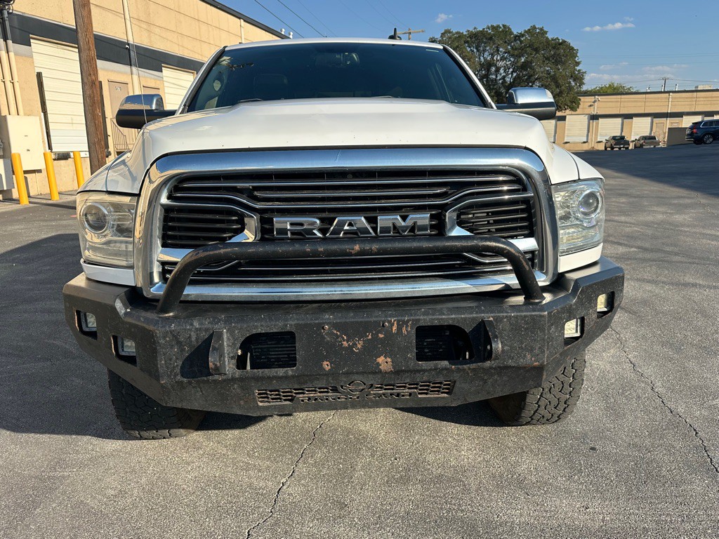 2017 RAM 2500 Image 10