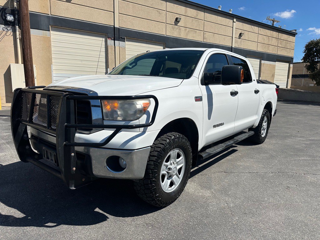 2011 Toyota Tundra Image 1