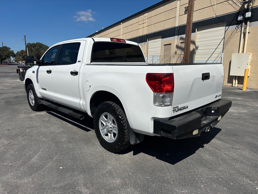 2011 Toyota Tundra Image 3