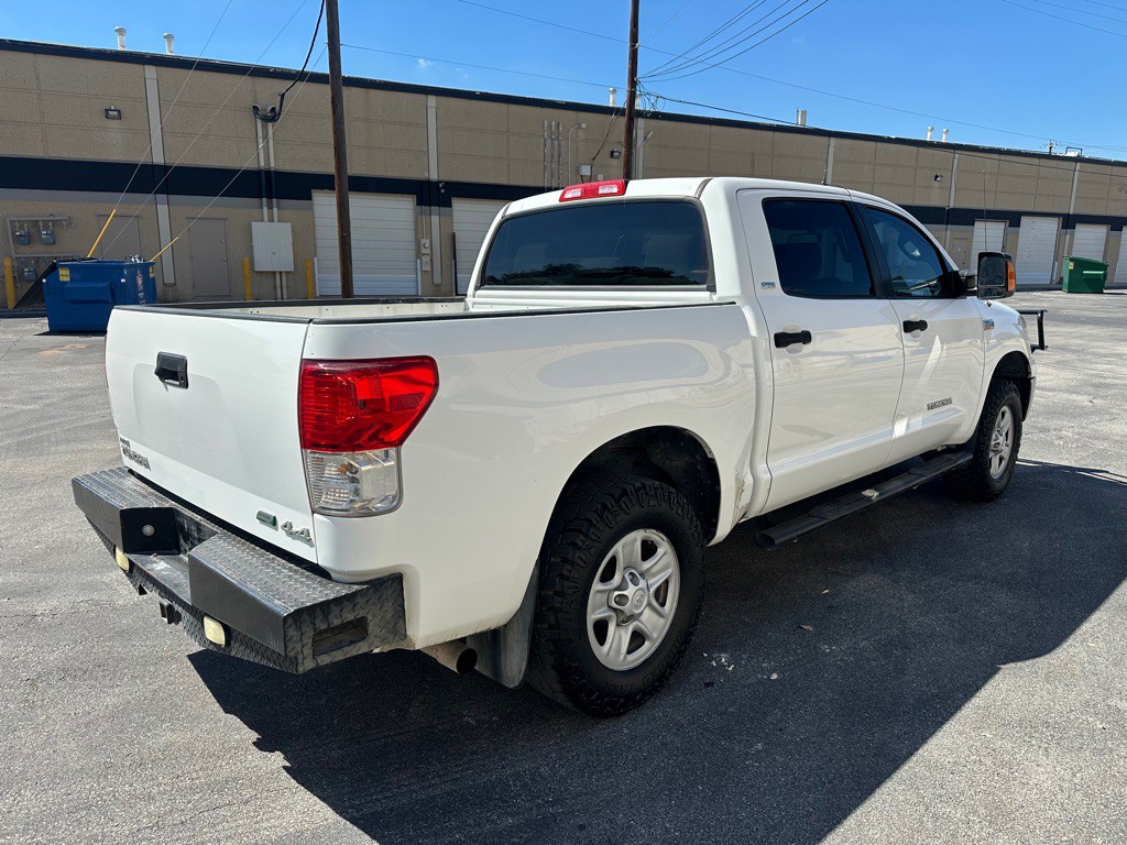 2011 Toyota Tundra Image 4