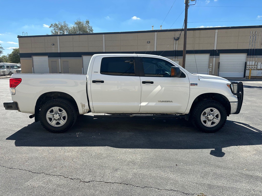 2011 Toyota Tundra Image 5