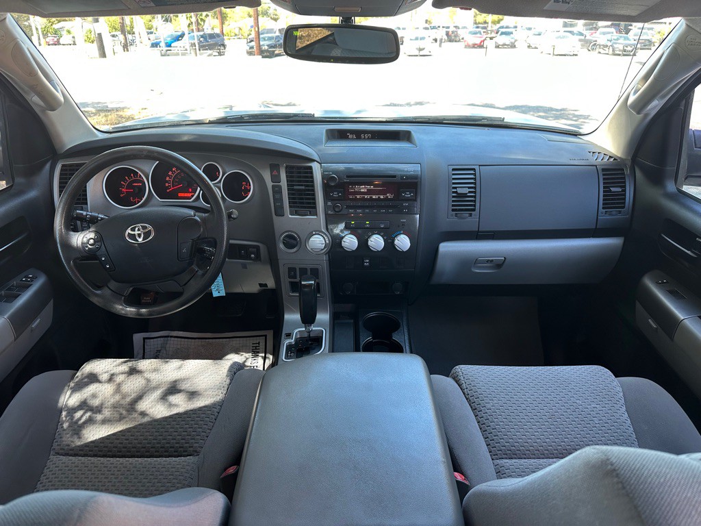 2011 Toyota Tundra Image 11