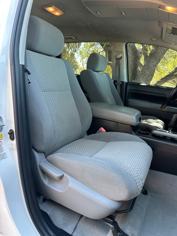 2011 Toyota Tundra Image 12