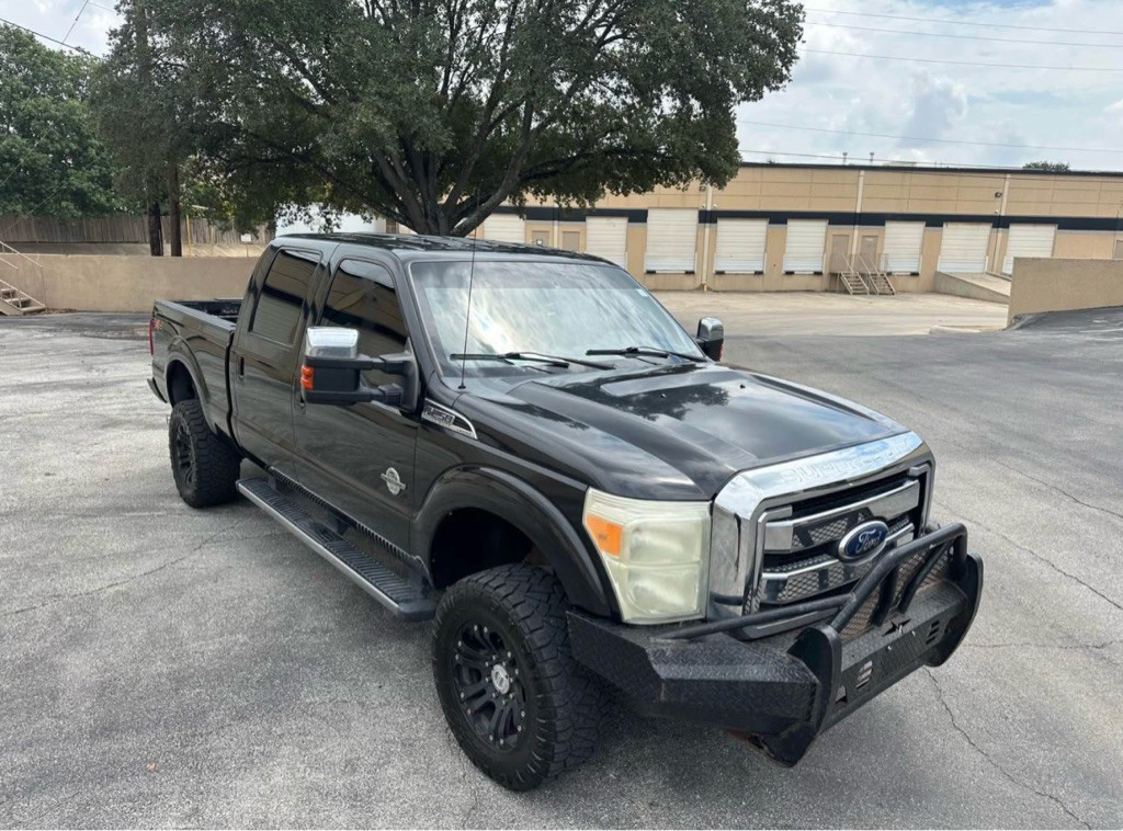2011 Ford F-250 Image 8