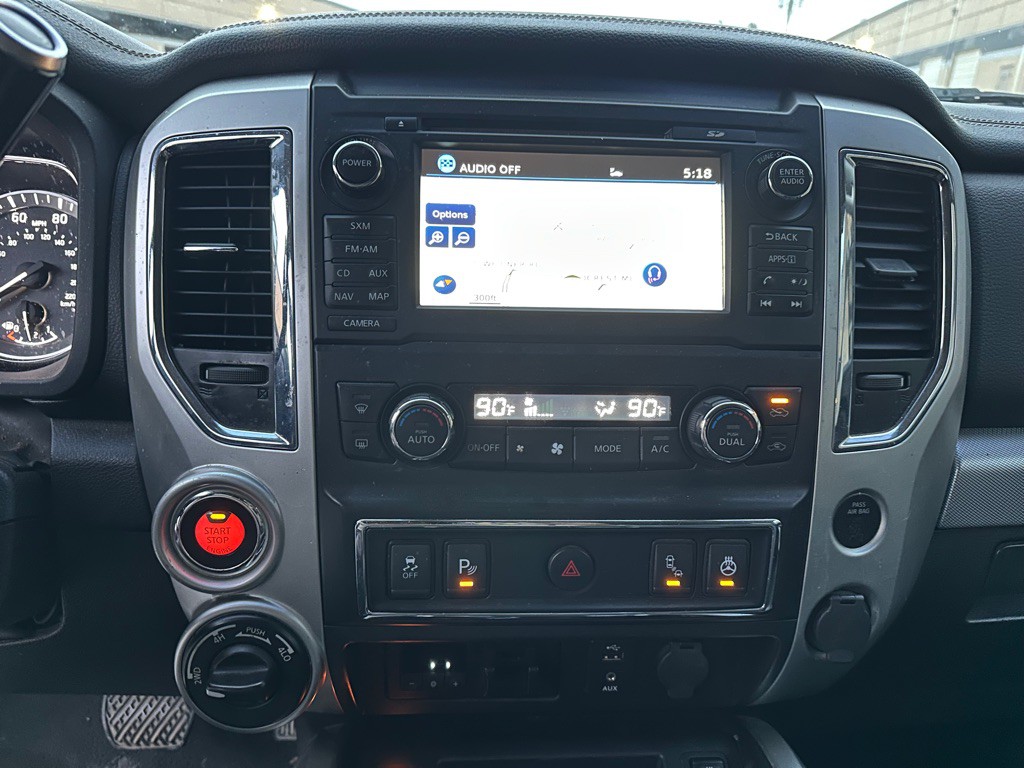 2018 Nissan Titan Image 16