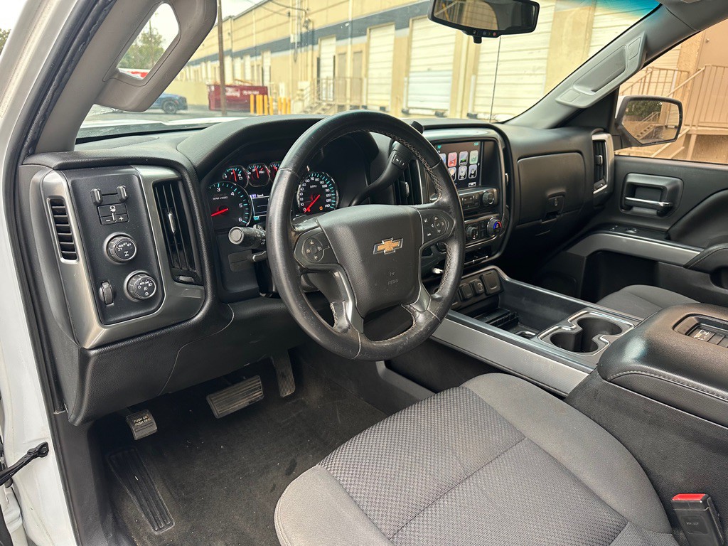 2018 Chevrolet Silverado 1500 Image 17
