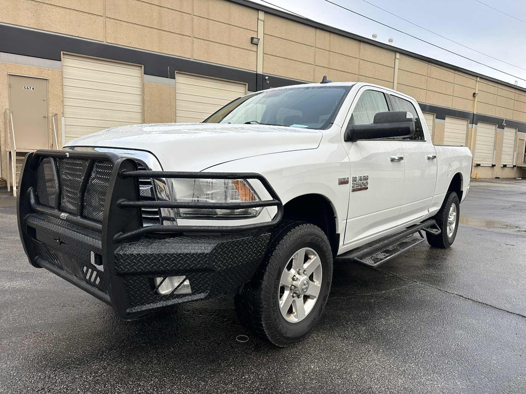2014 RAM 2500 Image 2