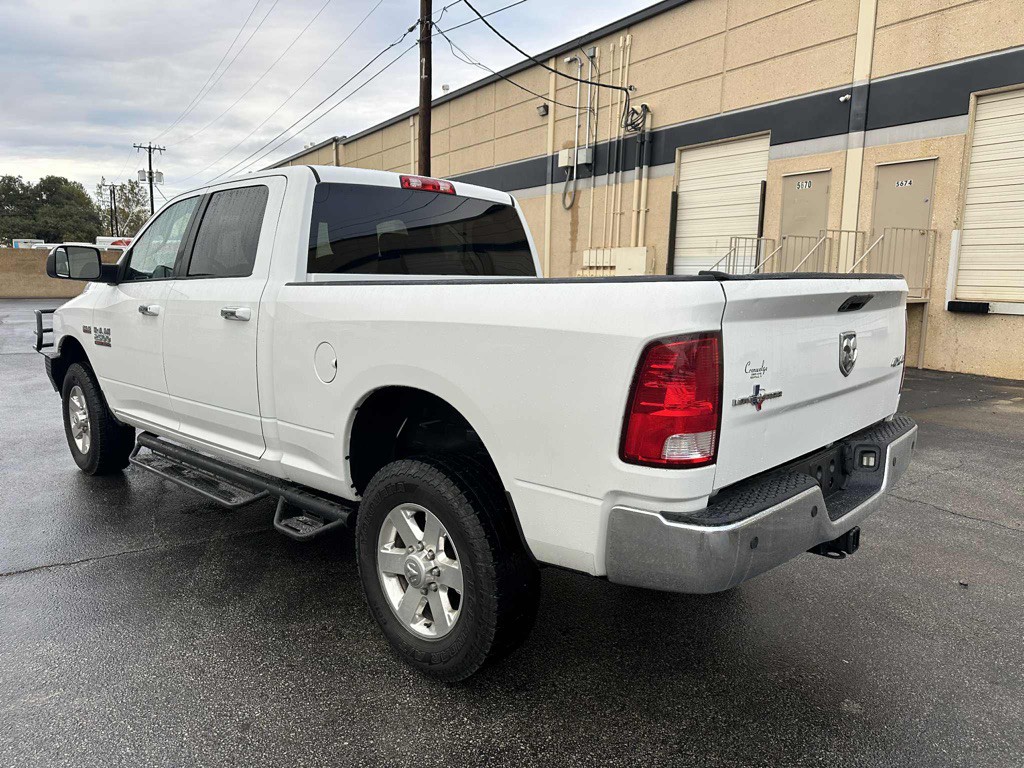 2014 RAM 2500 Image 4