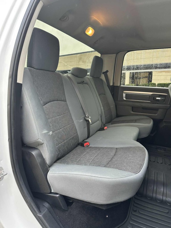 2014 RAM 2500 Image 18