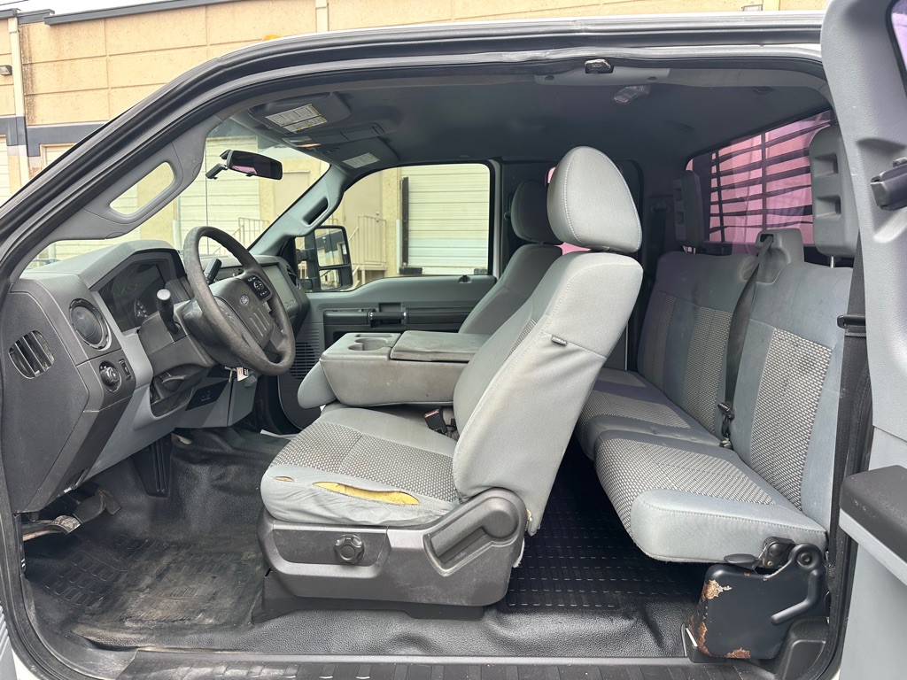 2015 Ford F-350 Image 18