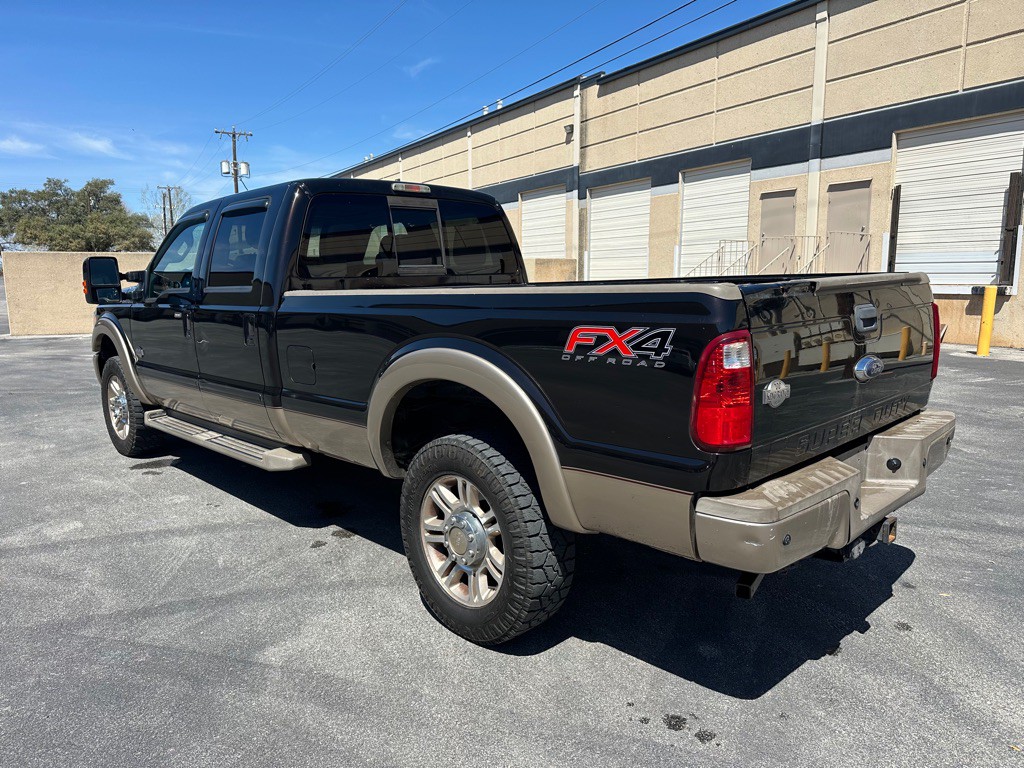 2013 Ford F-350 Image 4