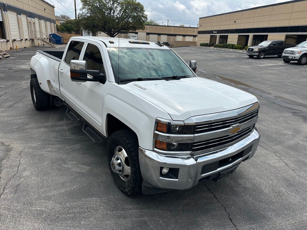 2015 Chevrolet Silverado 1500 Image 8