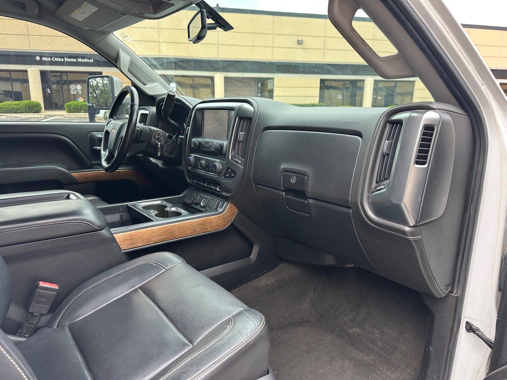 2015 Chevrolet Silverado 1500 Image 16