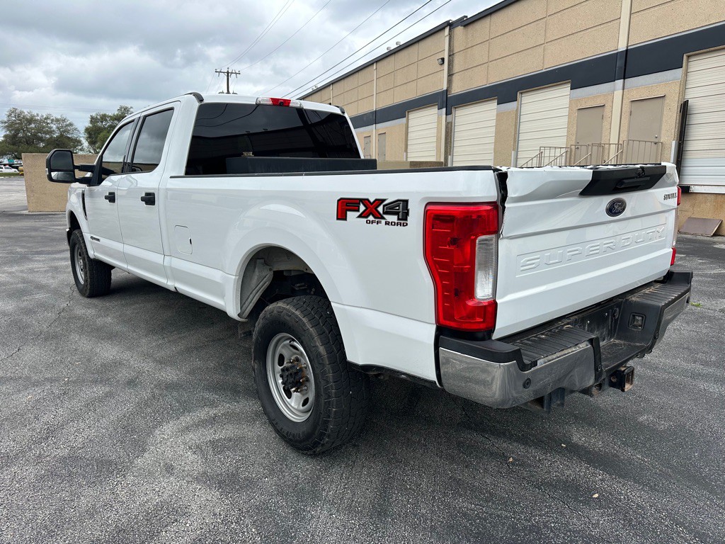 2019 Ford F-350 Image 4