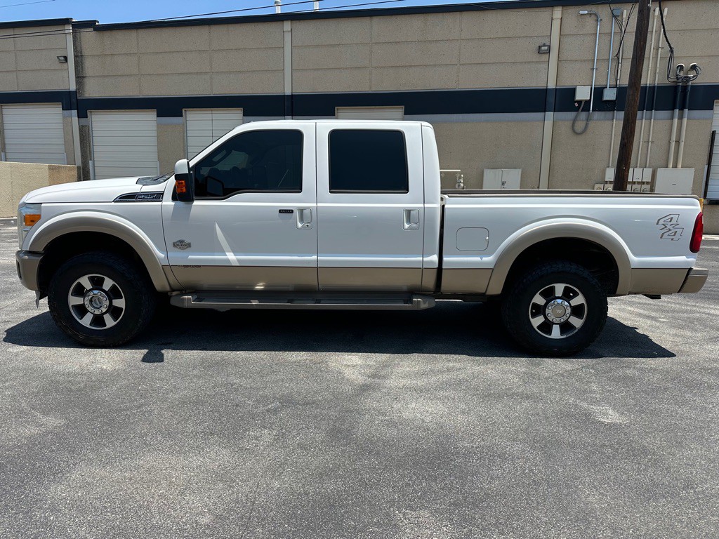 2013 Ford F-250 Image 25