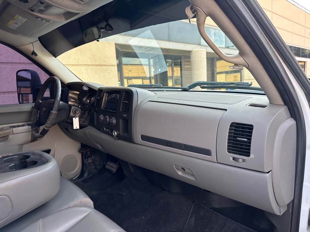 2014 Chevrolet Silverado 1500 Image 13