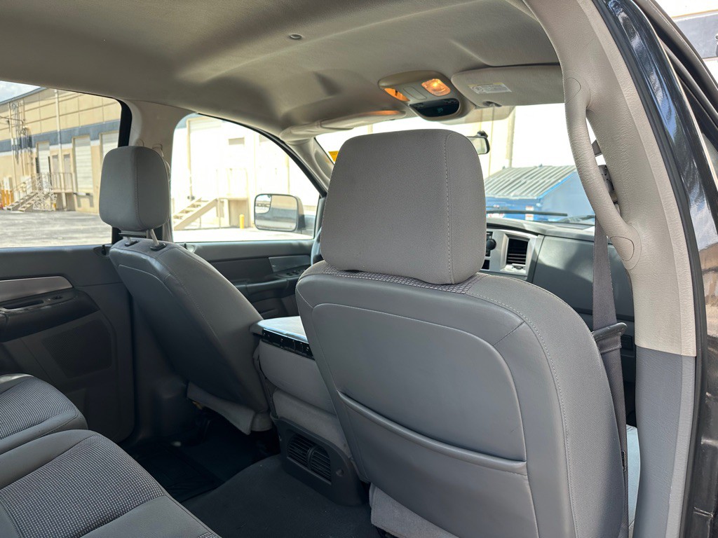 2007 Dodge Ram 2500 Image 12