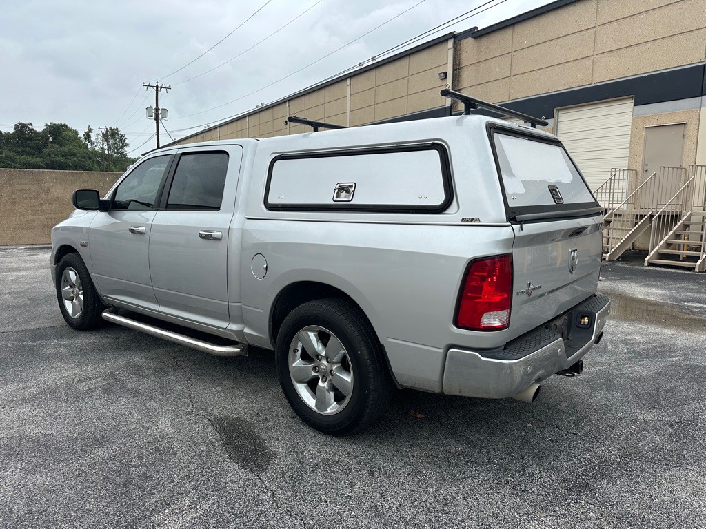 2017 RAM 1500 Image 3