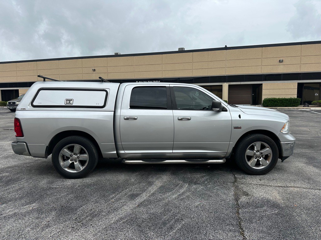 2017 RAM 1500 Image 5