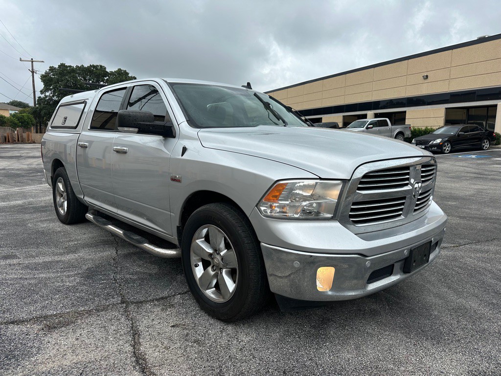 2017 RAM 1500 Image 6