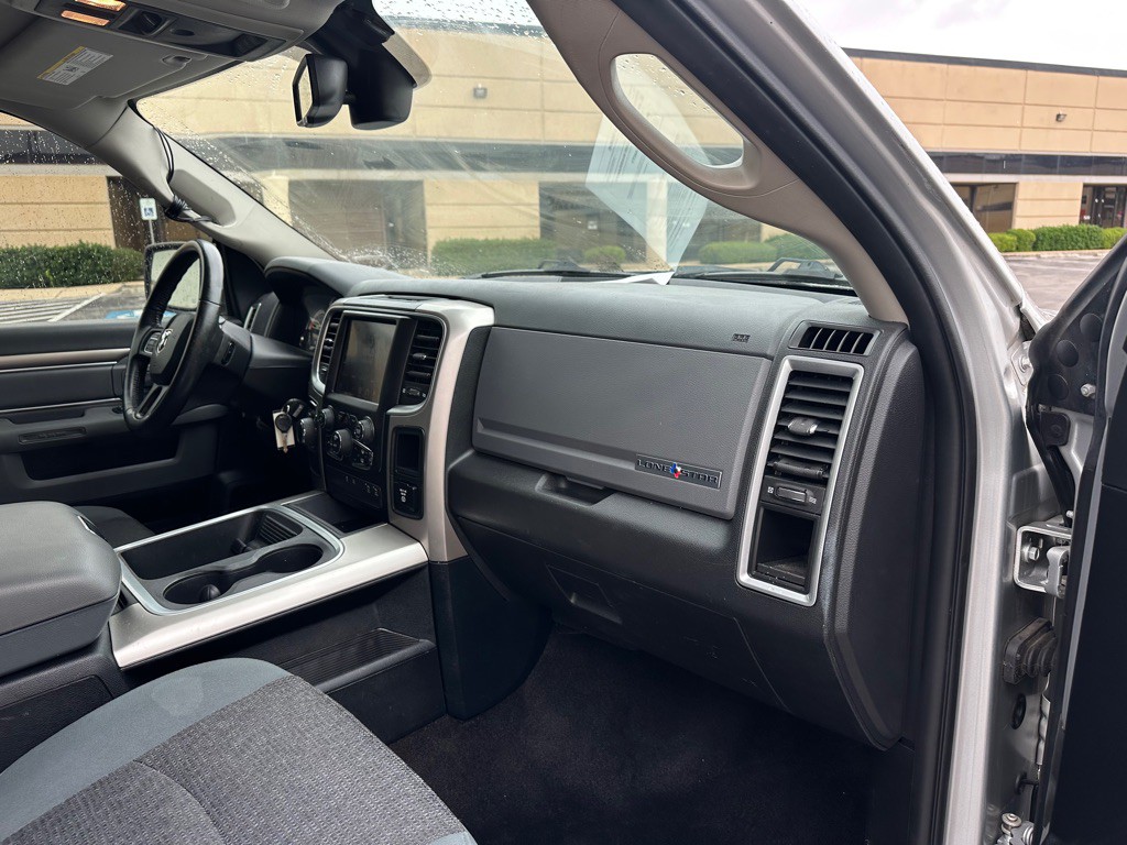 2017 RAM 1500 Image 12