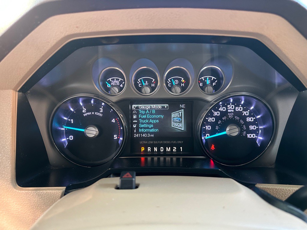 2012 Ford F-250 Image 18