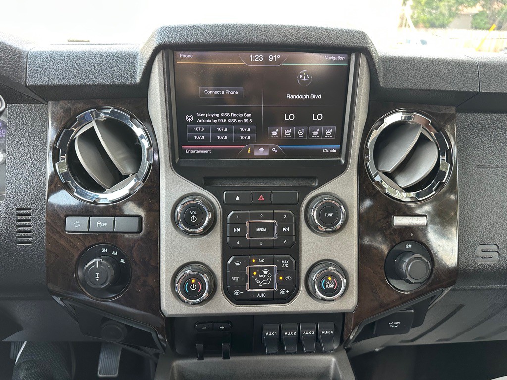 2014 Ford F-350 Image 19