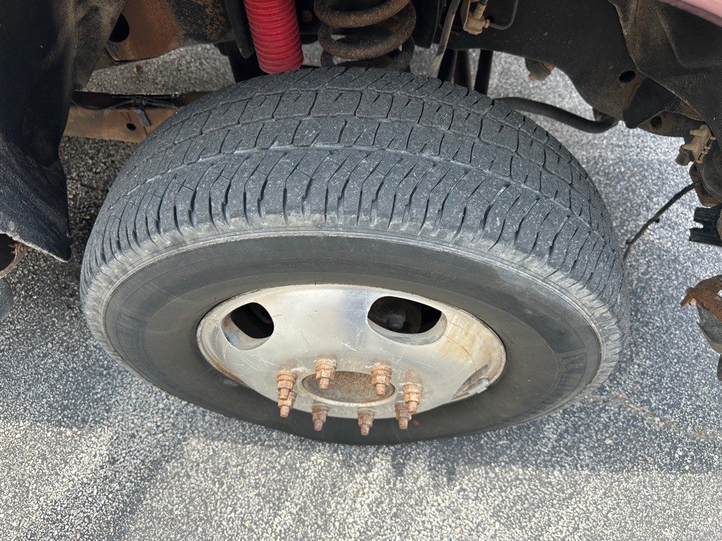 2011 Ford F-350 Image 7