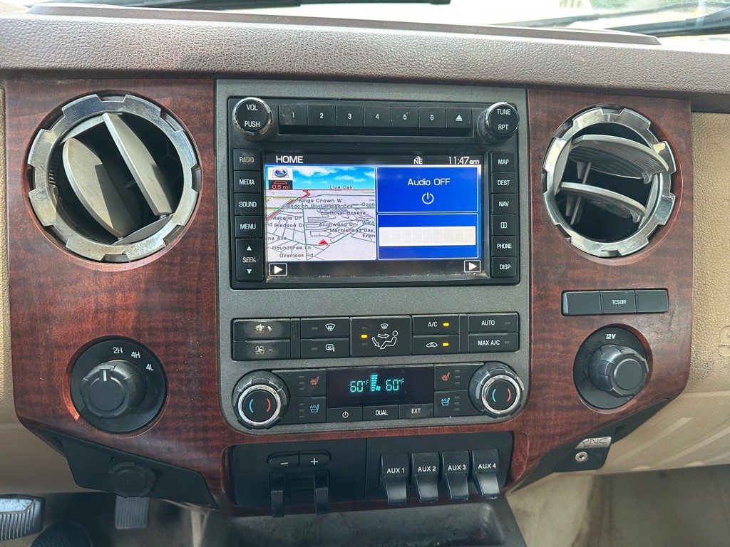 2011 Ford F-350 Image 16