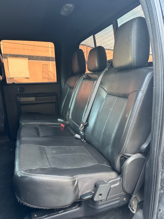 2012 Ford F-250 Image 12