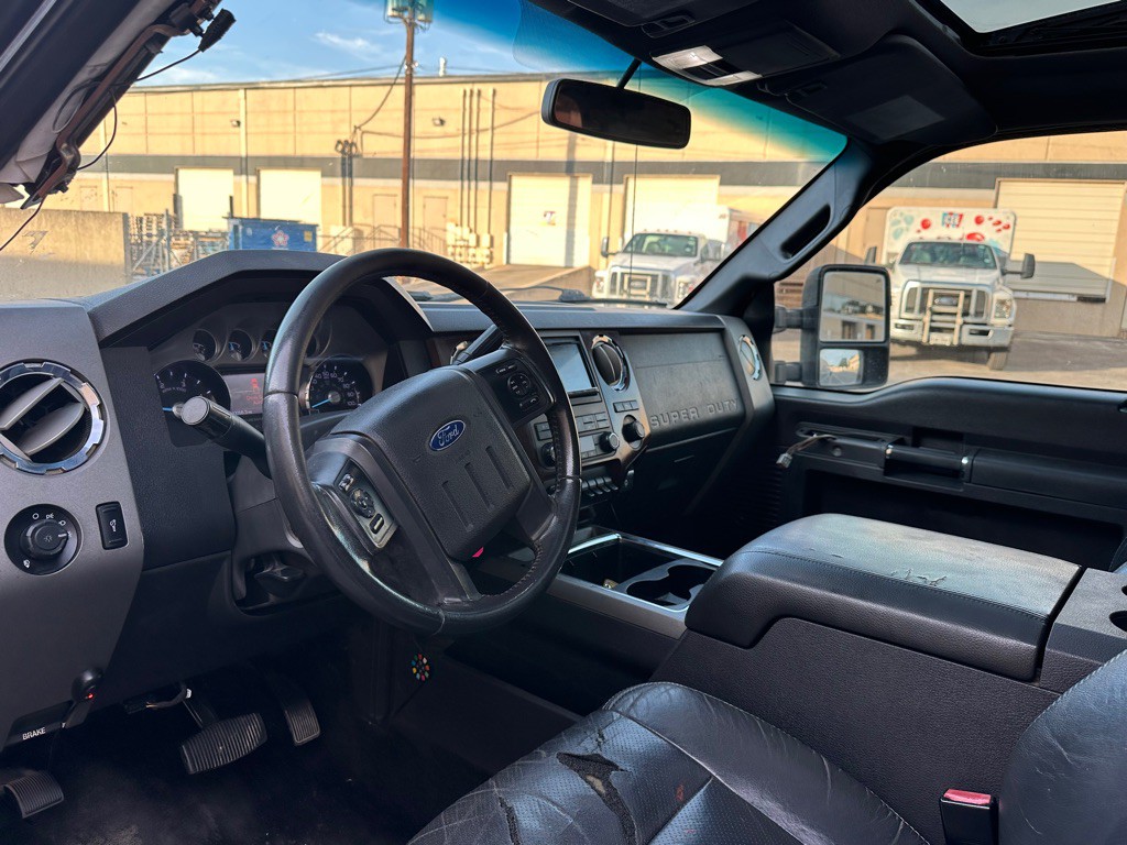 2012 Ford F-250 Image 17