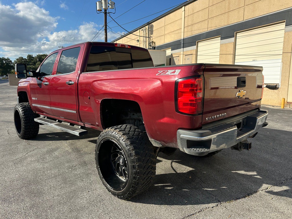 2015 Chevrolet Silverado 1500 Image 3
