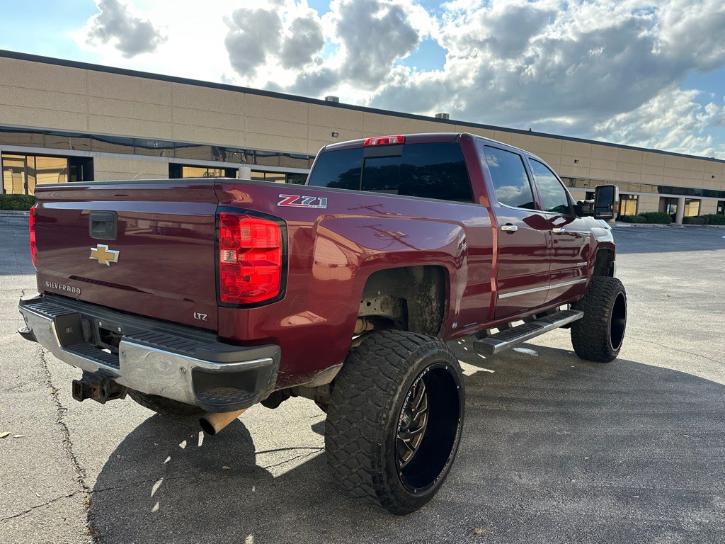 2015 Chevrolet Silverado 1500 Image 4