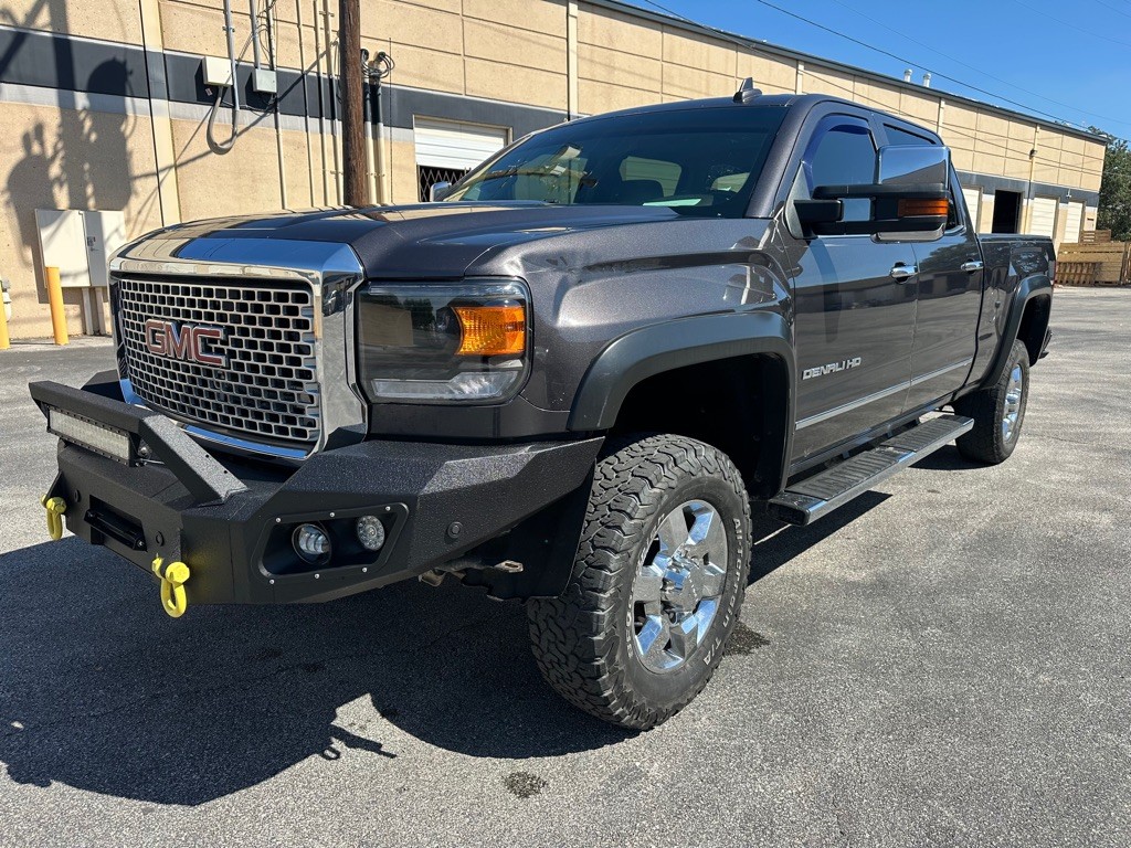 2016 GMC Sierra Image 1