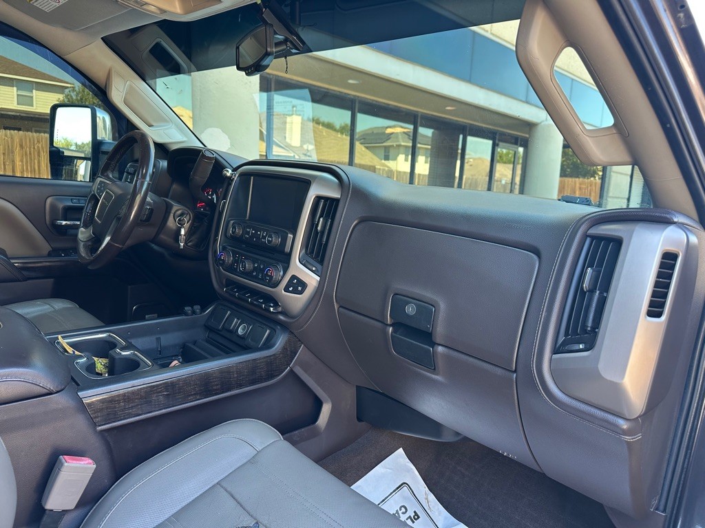 2016 GMC Sierra Image 13