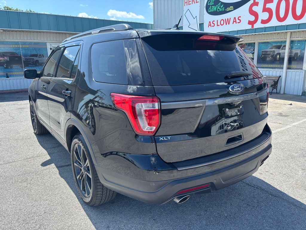 2018 Ford Explorer Image 3
