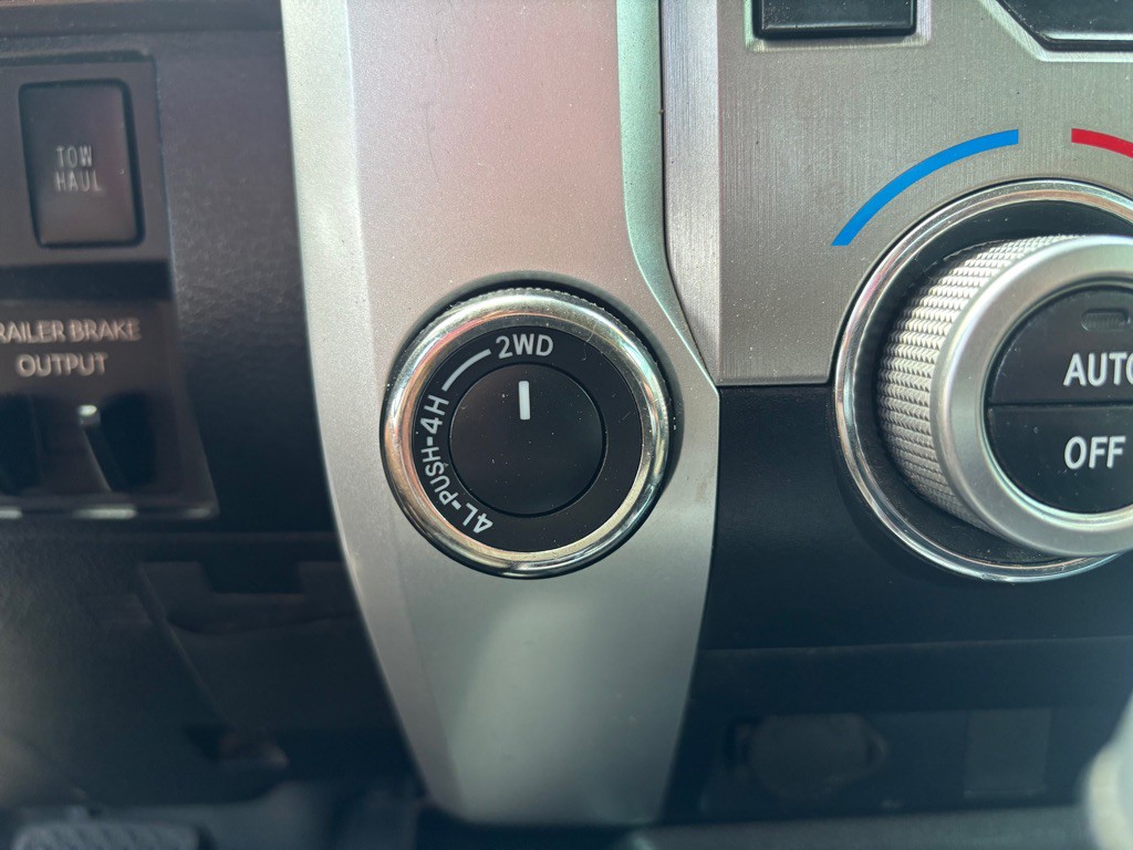 2019 Toyota Tundra Image 16