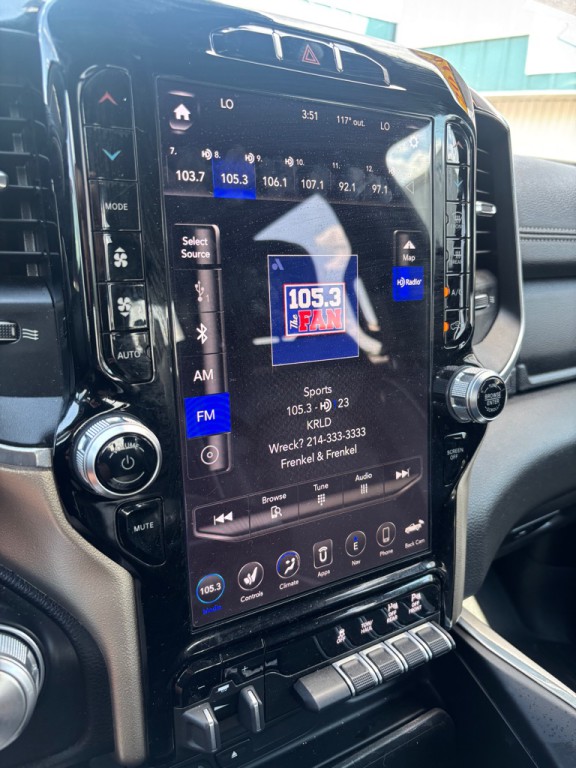 2019 RAM 1500 Image 16