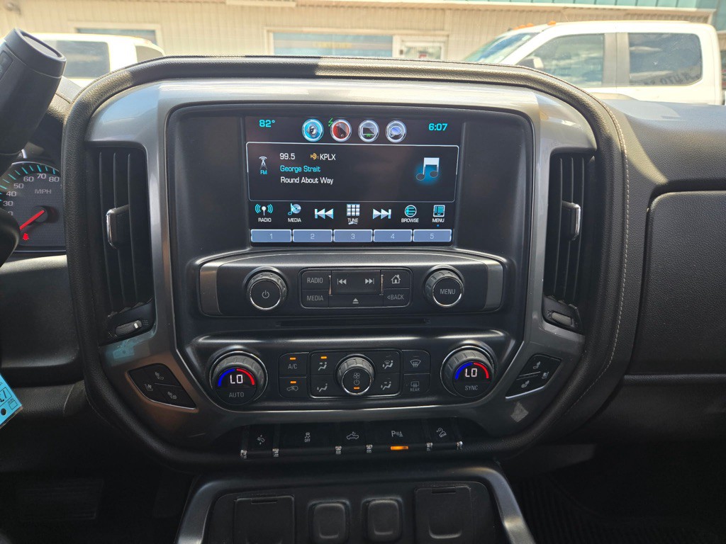 2017 Chevrolet Silverado 1500 Image 16