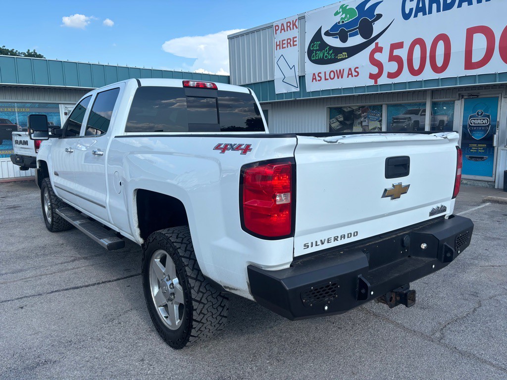 2015 Chevrolet Silverado 1500 Image 3