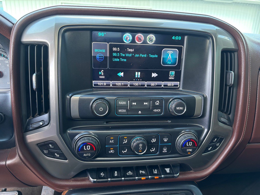 2015 Chevrolet Silverado 1500 Image 18