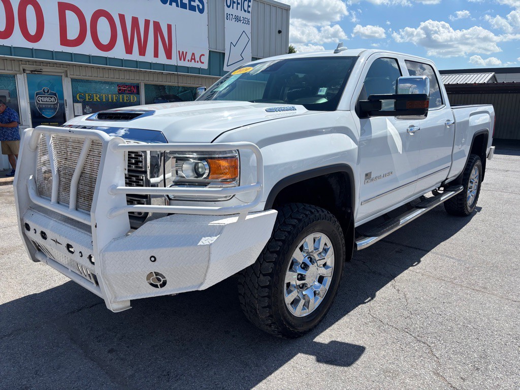 2019 GMC Sierra Image 1