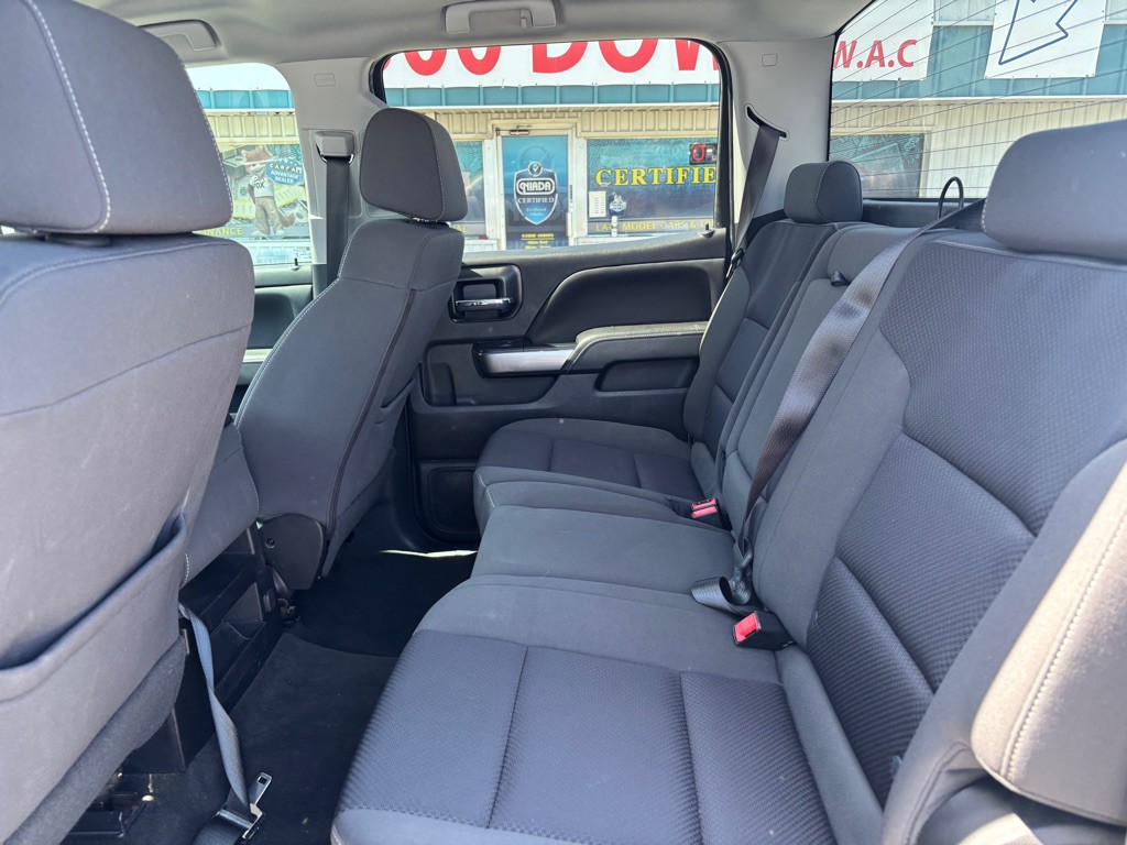 2018 Chevrolet Silverado 1500 Image 12