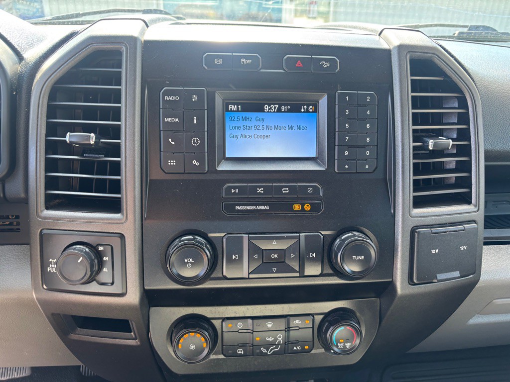 2022 Ford F-250 Image 16