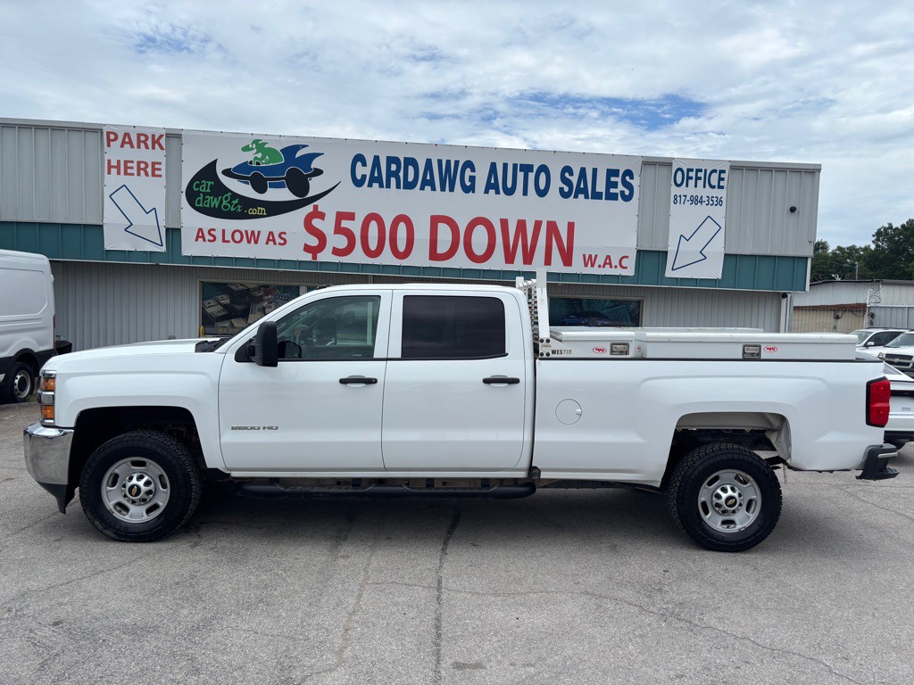 2018 Chevrolet Silverado 1500 Image 2