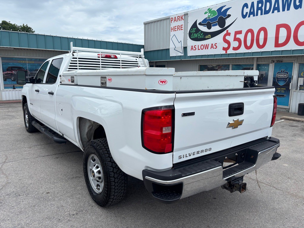2018 Chevrolet Silverado 1500 Image 3