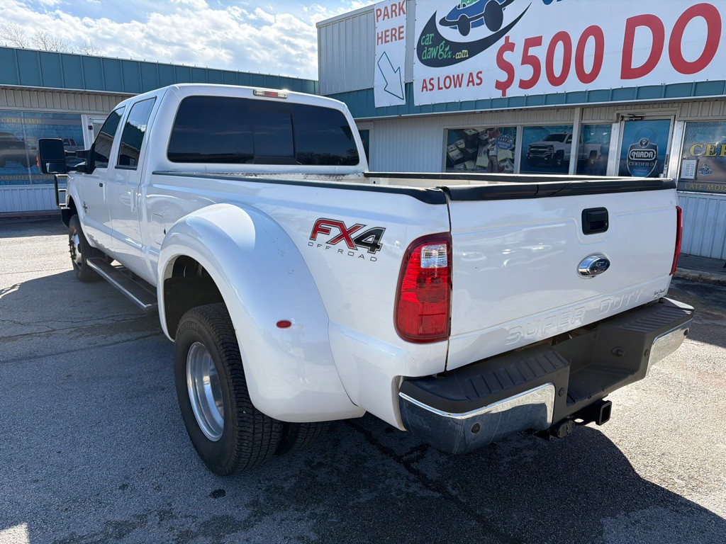 2015 Ford F-350 Image 3